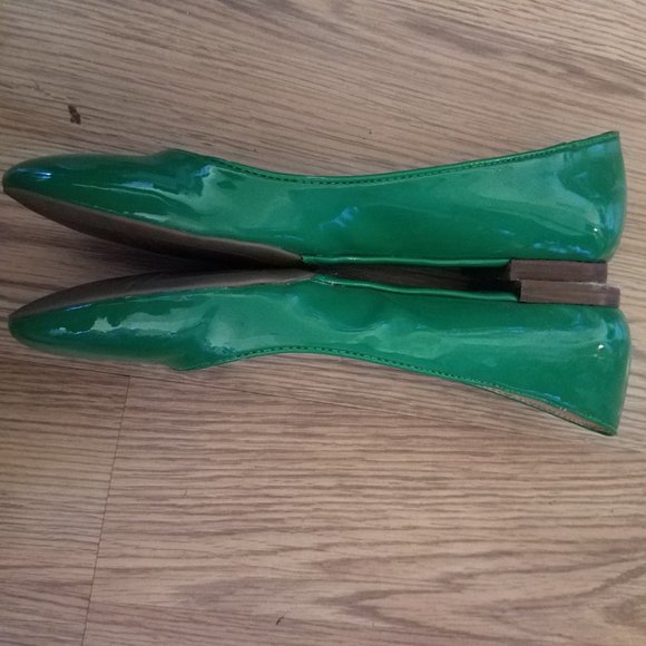 NINE WEST LADIES GREEN FLATS - Picture 5 of 6